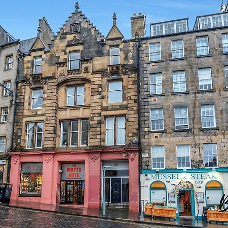 Cosy Grassmarket 2Br-1Ba - Newly Decorated! By Bonjour Residences Edinburgh Eksteriør billede