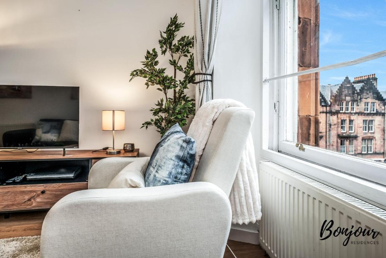 Cosy Grassmarket 2Br-1Ba - Newly Decorated! By Bonjour Residences Edinburgh Eksteriør billede