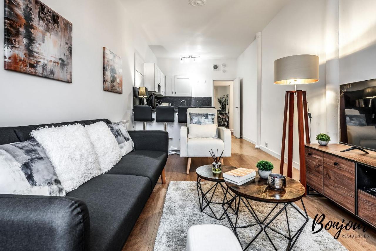 Cosy Grassmarket 2Br-1Ba - Newly Decorated! By Bonjour Residences Edinburgh Eksteriør billede