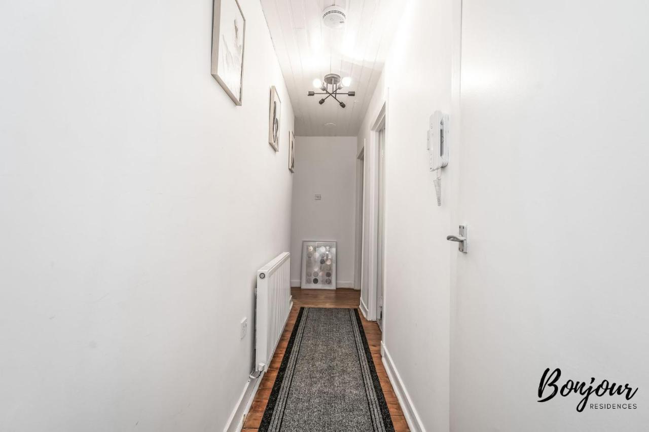 Cosy Grassmarket 2Br-1Ba - Newly Decorated! By Bonjour Residences Edinburgh Eksteriør billede