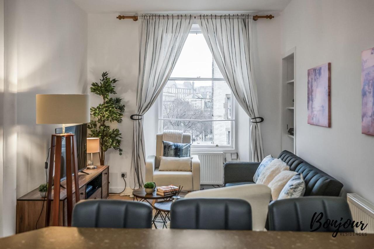 Cosy Grassmarket 2Br-1Ba - Newly Decorated! By Bonjour Residences Edinburgh Eksteriør billede