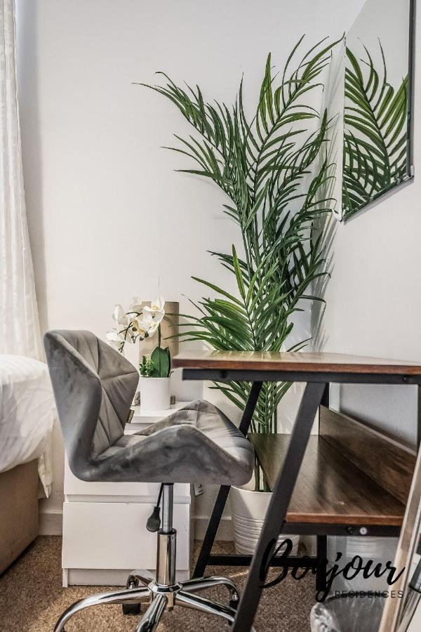 Cosy Grassmarket 2Br-1Ba - Newly Decorated! By Bonjour Residences Edinburgh Eksteriør billede